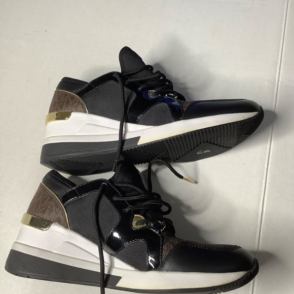 Michael Kors Liv Logo Mixed-Media Trainers Size 10 Women Shoe - Picture 2 of 5